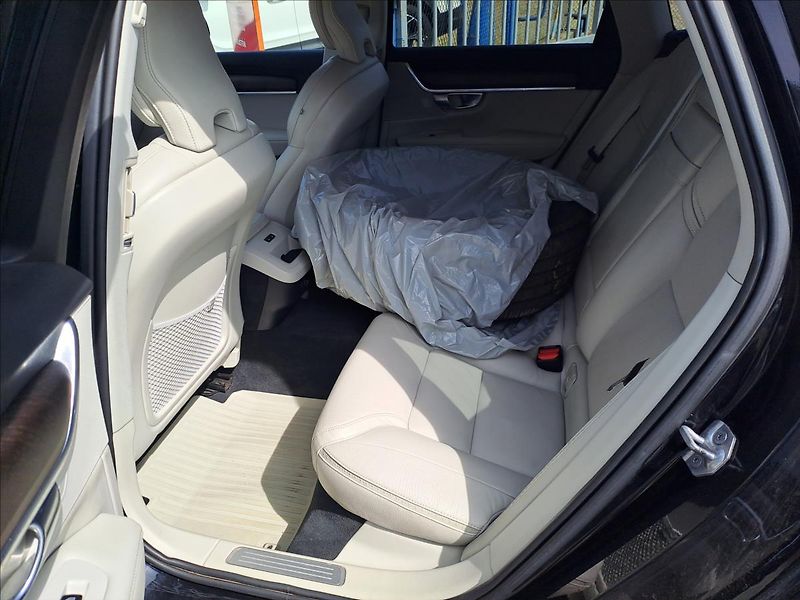 Volvo V90 2,0 T5 KOUPENO CZ,1.MAJITEL - fotka 6 z 19