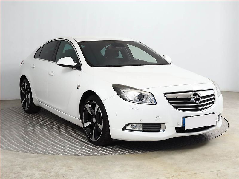 Opel Insignia (2011) OPC Line 2.0 Turbo, 4X4 - fotografie inzerátu