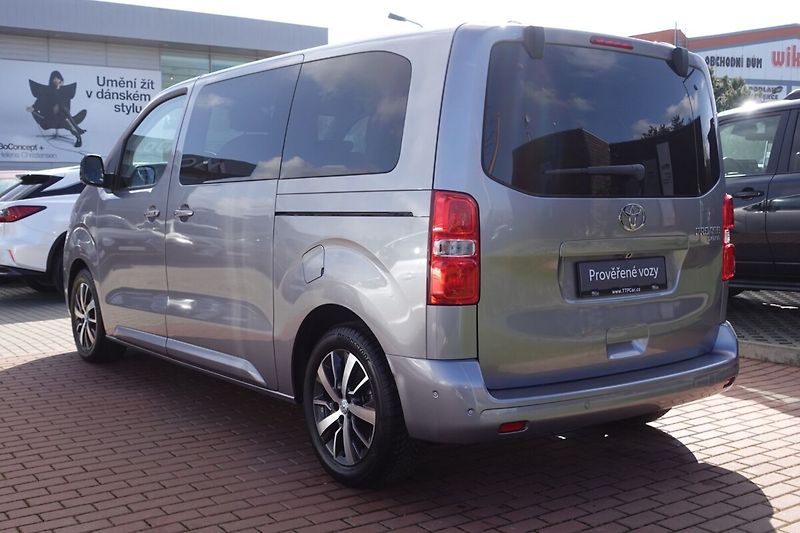 Toyota ProAce Verso 2.0L Diesel 144 PS 5D L1 6 MT - fotka 6 z 34