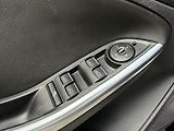 Ford Focus 2,0i 184kW EcoB SCTI ST - náhled 23