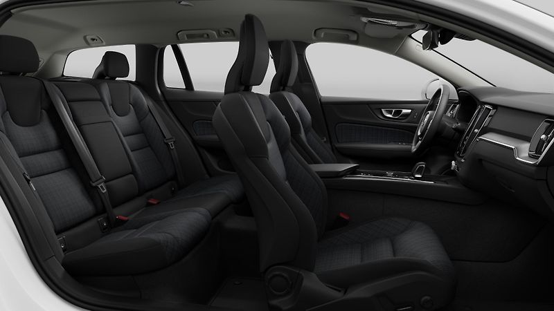 Volvo V60 (2026) B4 AUT CORE - fotka 4 z 15
