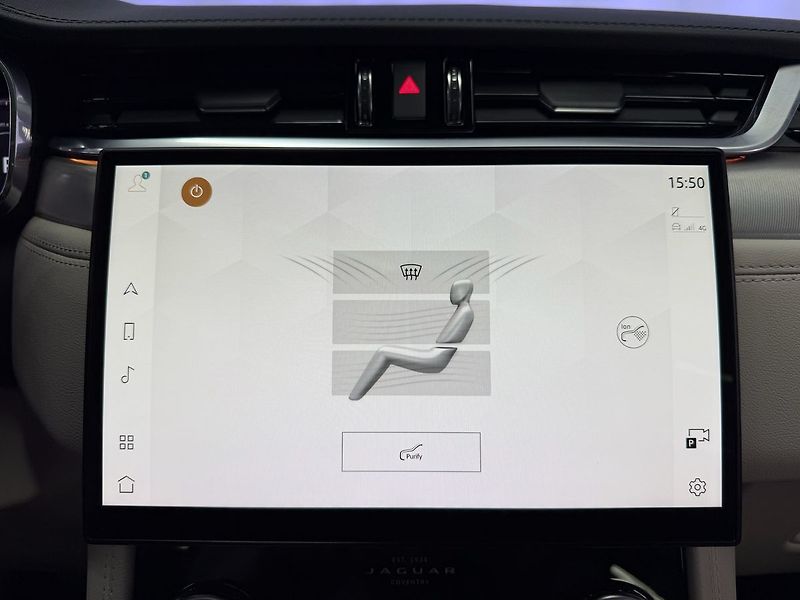 Jaguar F-Pace D200 S AWD, PANORAMA, ASSIST, - fotka 18 z 31