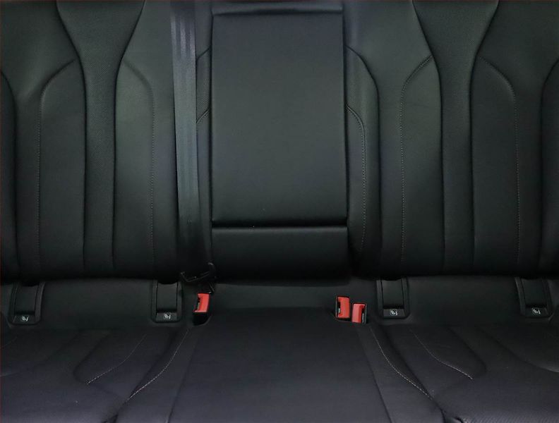 Škoda Enyaq (2021) iV 80 (82 kWh), SoH 90% - fotka 10 z 20