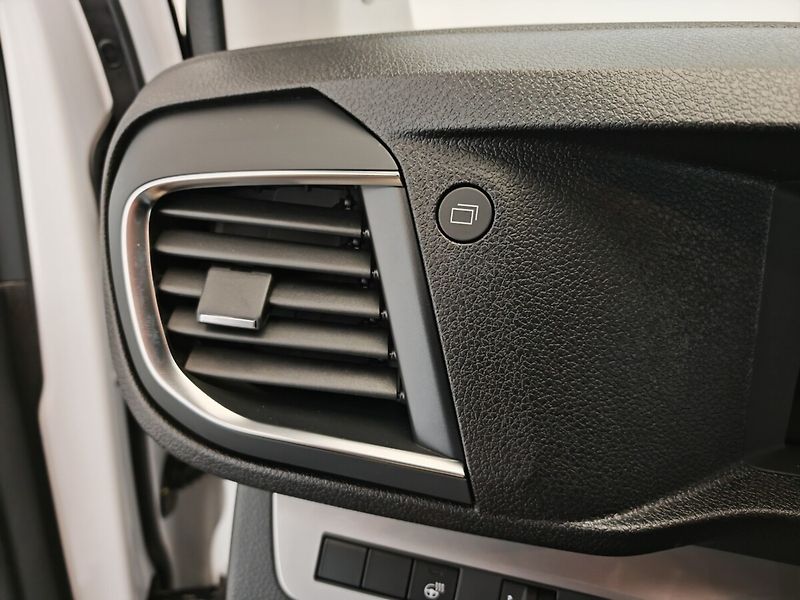 Toyota ProAce Verso 2.0L Diesel - 4x2 - 8 AT - L1 - fotka 14 z 24