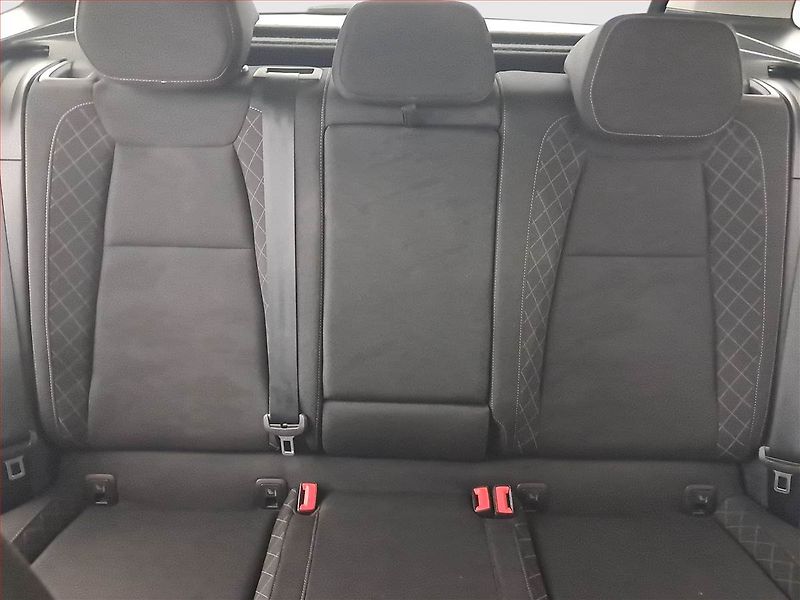 Škoda Karoq (2021) Ambition 2.0 TDI - fotka 10 z 25
