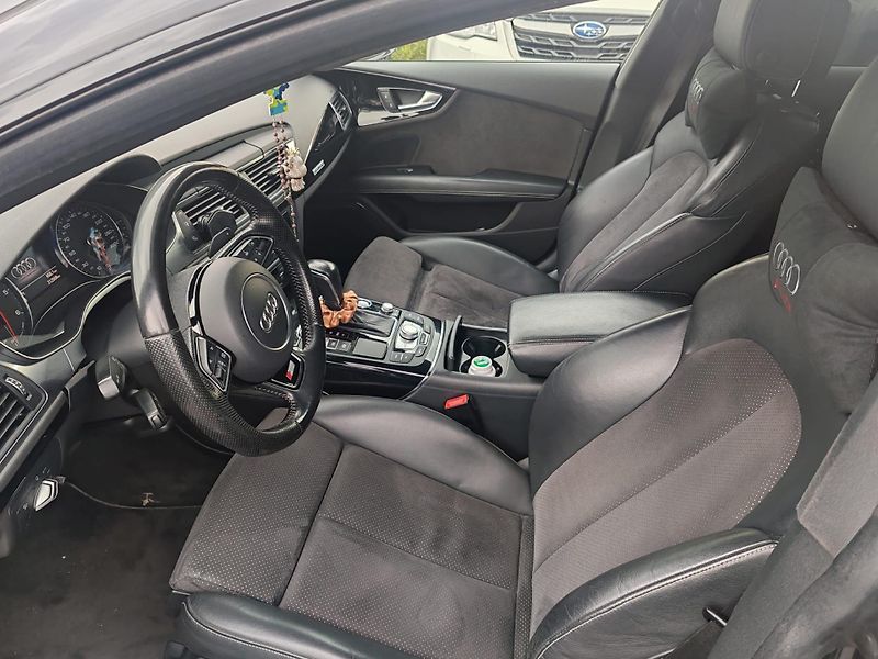 Audi A7 3.0 BiTDI V6 DSG S-Line Tz - fotka 9 z 24