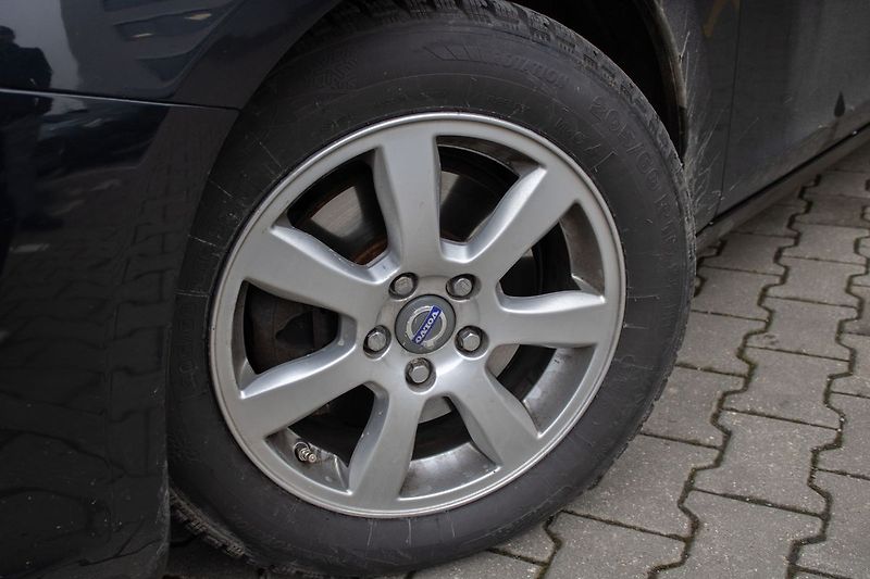 Volvo V60 - fotka 11 z 36