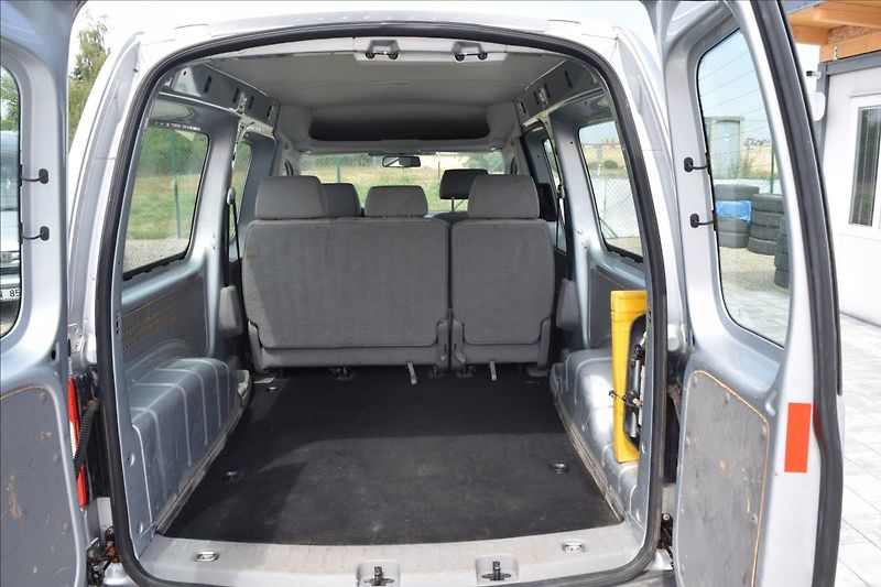 Volkswagen Caddy 1,9 TDI 77KW BEZ DPF A KOROZE - fotka 26 z 41