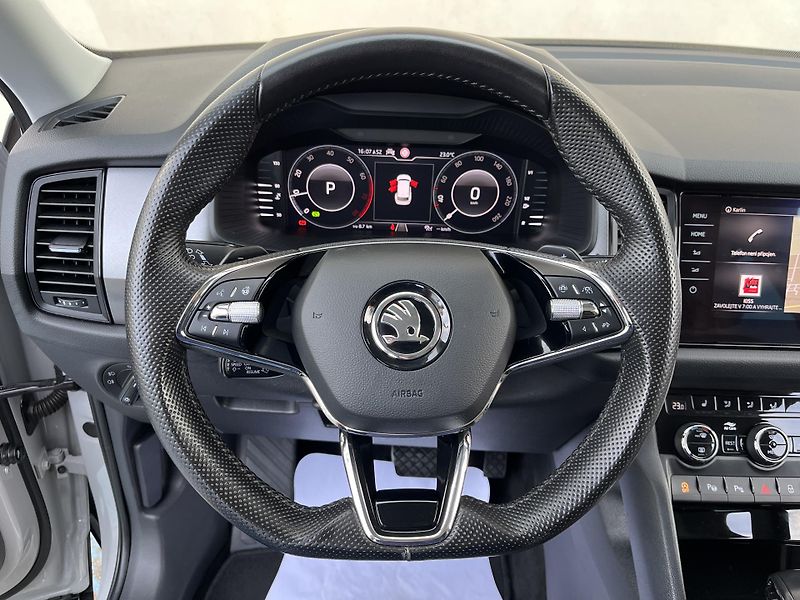 Škoda Kodiaq (2021) 1.5TSI*DSG*ACC*TAŽNÉ*4xVÝHŘEV - fotka 18 z 52