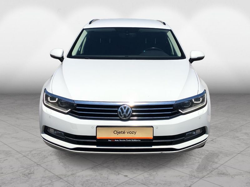 Volkswagen Passat Variant 2,0 TDI DSG - fotka 4 z 28