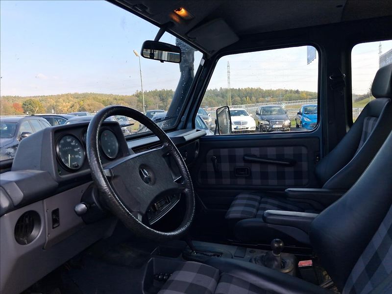 Mercedes-Benz Třídy G 2,3 230GE  230 - fotka 9 z 13