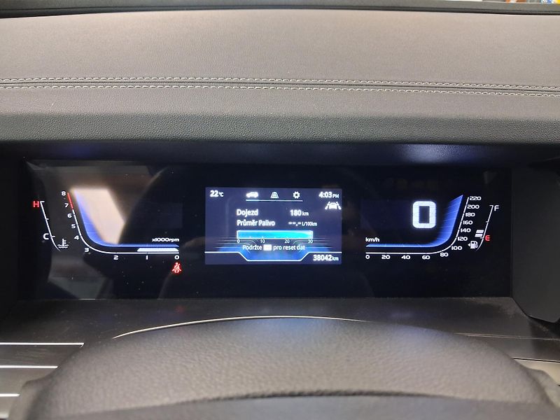SsangYong Torres 1,5T-GDi 120kW STYLE MANUÁL,ČR - fotka 13 z 25
