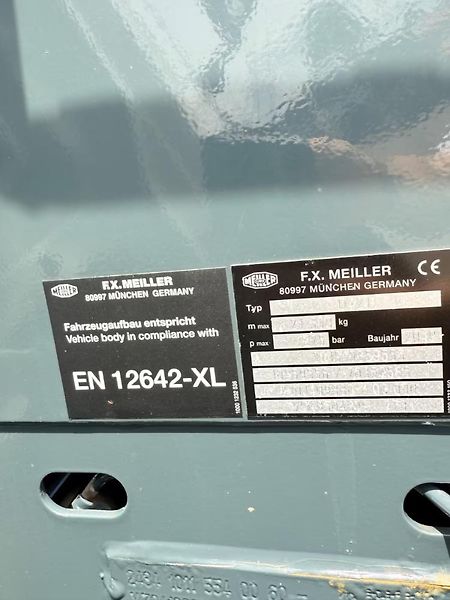 Mercedes-Benz (2019) Arocs 3246 8x4 Bordmatik E6 - fotka 20 z 20
