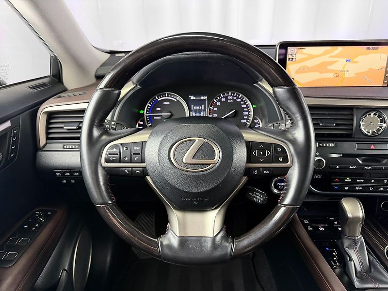 Lexus RX 450h h e-CVT AWD LUXURY, ACC, EL. Š - fotka 12 z 34
