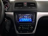 Škoda Yeti (2011) 1.2 TSI, Tempomat - náhled 12