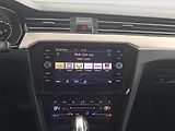 Volkswagen Passat (2021) Elegance 2.0 TDI - náhled 12