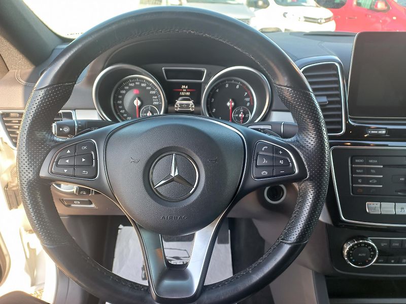 Mercedes-Benz GLE (2017) Coupe 400 245kW 4matic ČR DPH - fotka 17 z 23