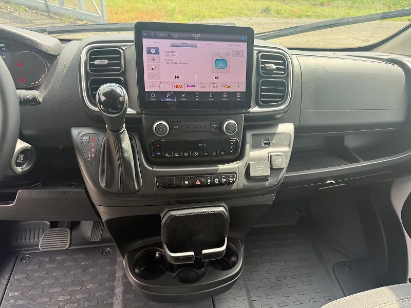 RAM ProMaster (2025) 3500 SLT 3.6L V6 VVT High Roof - fotka 12 z 16