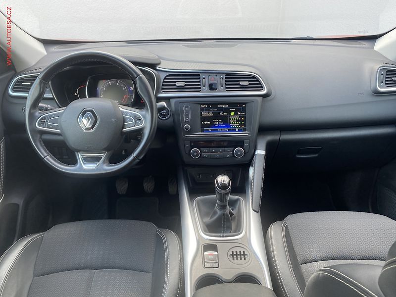 Renault Kadjar (2016) 1.2 TCe, Intense, LED, TZ - fotka 8 z 17