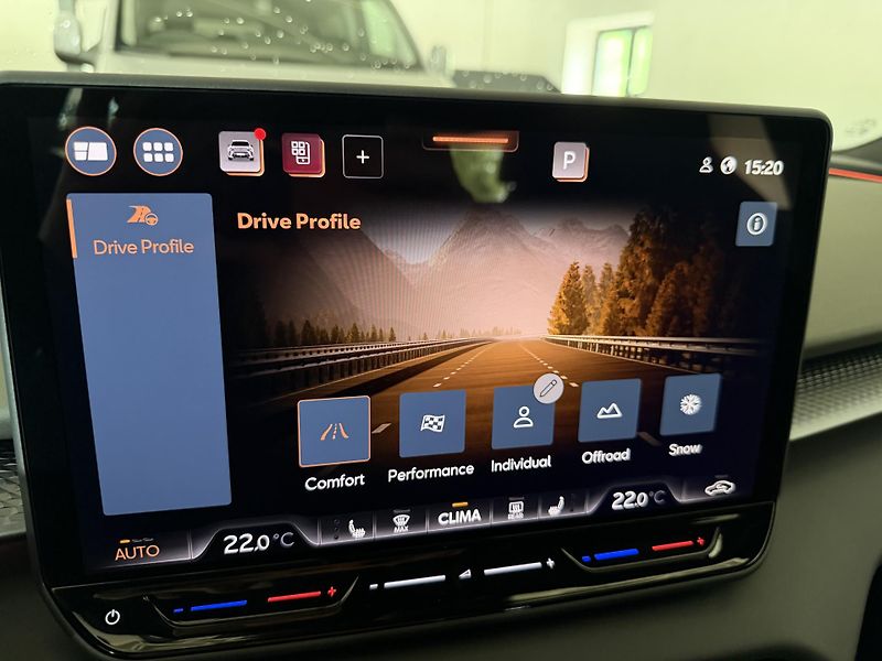 Cupra Terramar (2026) 2.0TSI 150kW 4WD TRIBE R20 CZ! - fotka 38 z 39