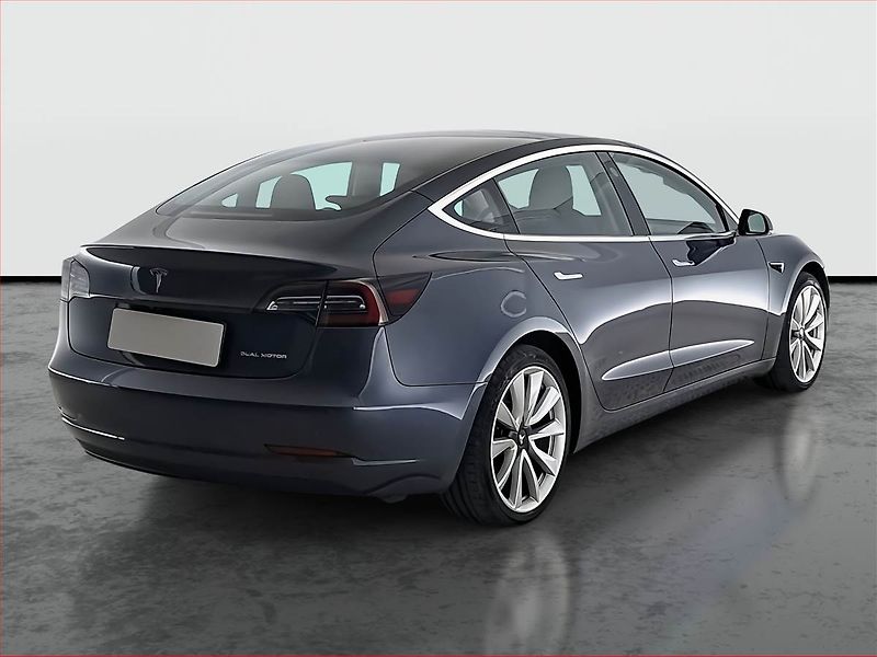 Tesla Model 3 (2019) Long Range 4WD 78kWh, SoH 83% - fotka 5 z 23