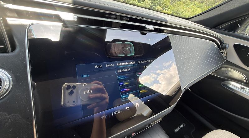 Mercedes-Benz Třídy E (2023) E220d, AMG, TOP výbava, záruk - fotka 15 z 18
