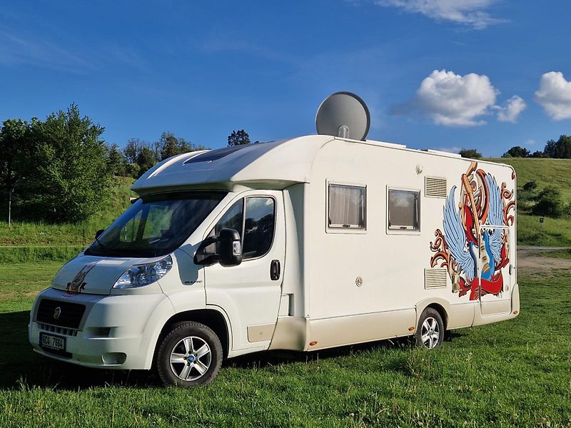 Fiat Ostatní (2012) Prodám obytný vůz Fiat Rimor - fotka 1 z 25