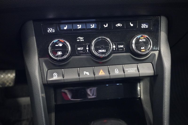 Škoda Kodiaq 2.0TDi - STYLE AUTOMAT - fotka 21 z 33