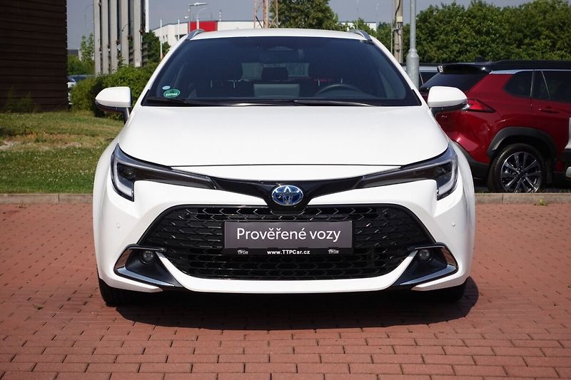 Toyota Corolla 2,0 HEV Style TS - fotka 2 z 32