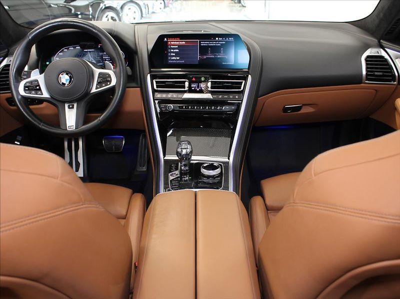 BMW Řada 8 M850I B&O Laser 1.maj.ČR   4,4 - fotka 8 z 41
