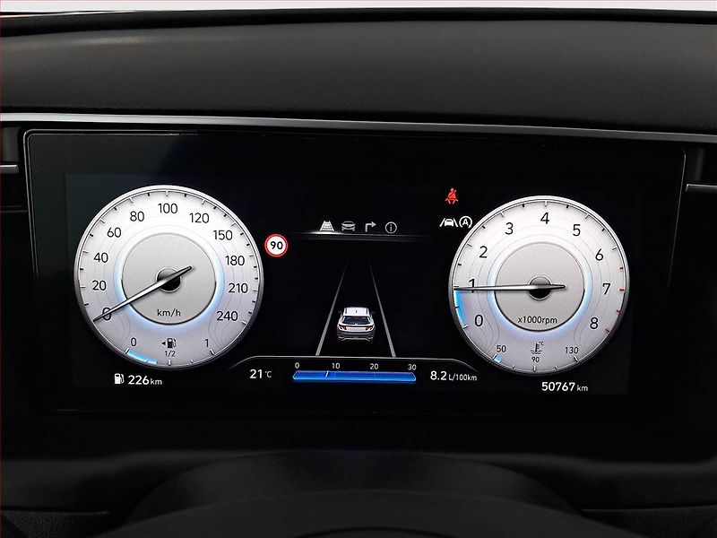Hyundai Tucson (2023) 1.6 T-GDI - fotka 11 z 19