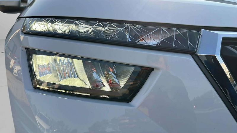 Škoda Kamiq Ambition 1,0 TSI 85kW MT6/6586 - fotka 23 z 24