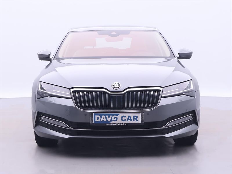 Škoda Superb 2,0 TDI 147kW DSG 4x4 L&K DPH - fotka 2 z 36