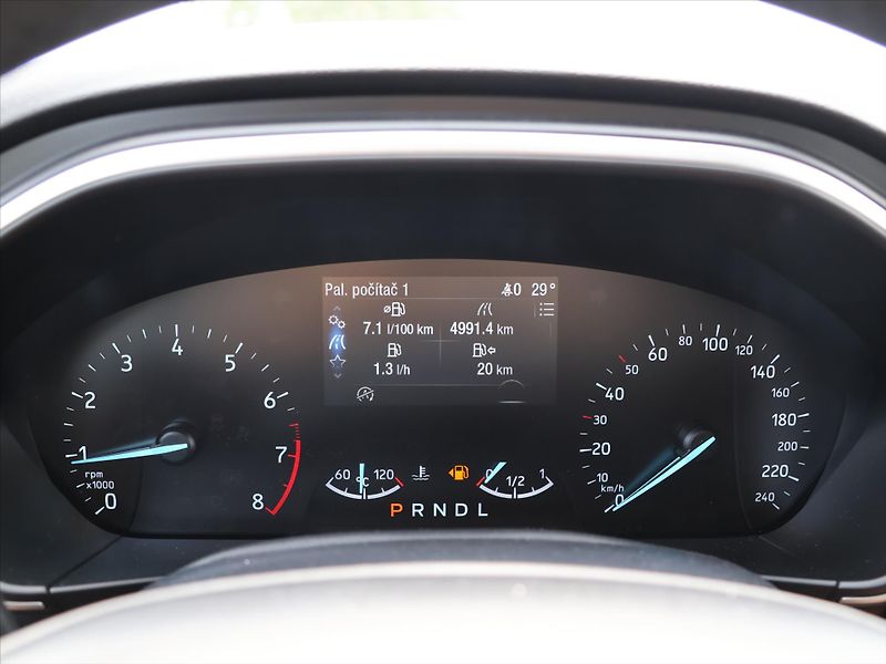 Ford Focus 1,0 EB 92kW EDIT Aut.klima Nav - fotka 18 z 37