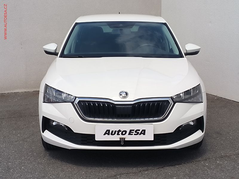 Škoda Scala (2021) 1.0 TSi, 2.maj,ČR, Ambition - fotka 2 z 22