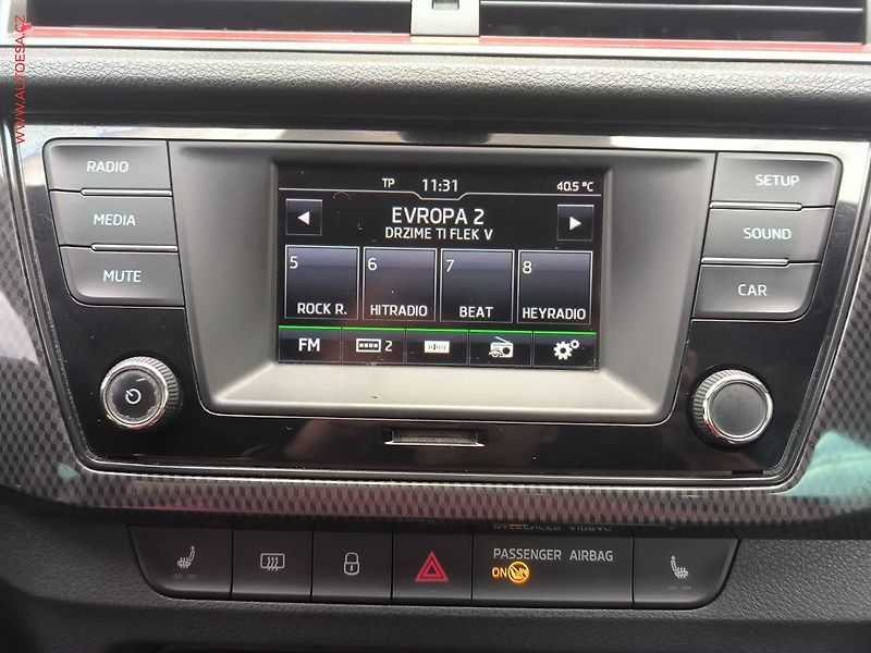 Škoda Fabia (2016) 1.2TSi, 1.maj,ČR, AC, výhřev - fotka 11 z 19