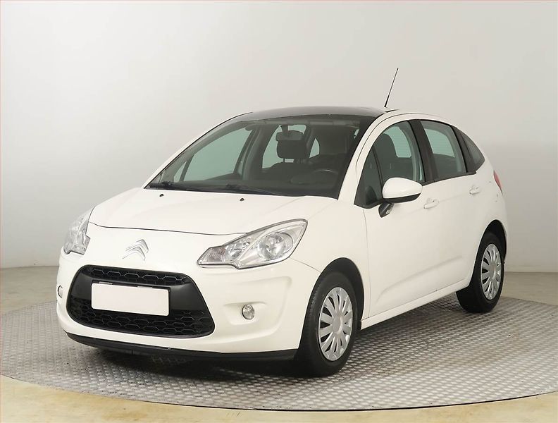 Citroën C3 (2012) 1.4 i, nová STK, jezdí výborně - fotka 2 z 16