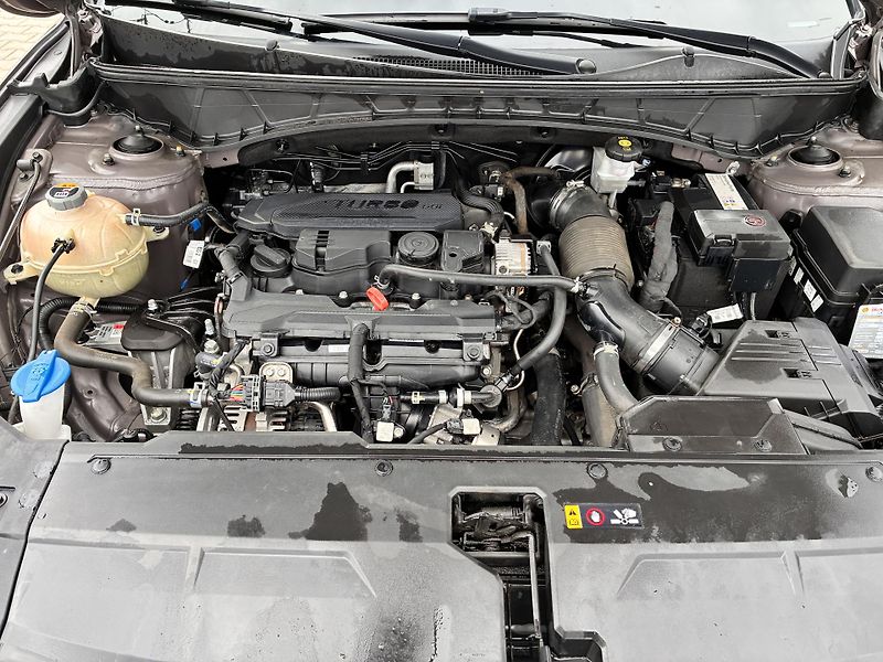 Hyundai Tucson 1.6T-GDi 110kW SMART AUTOMAT - fotka 30 z 31