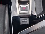 Peugeot 3008 (2017) 1.2PT, GT Line, AT, LED - náhled 13