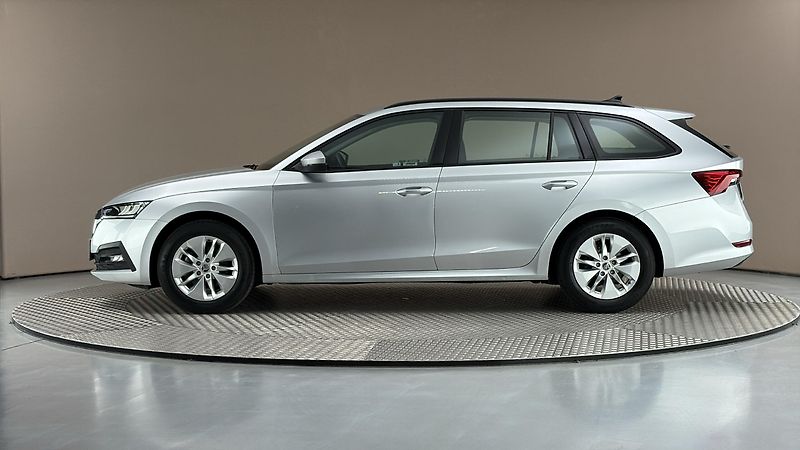 Škoda Octavia 2.0 TDI Ambition Combi - fotka 4 z 25