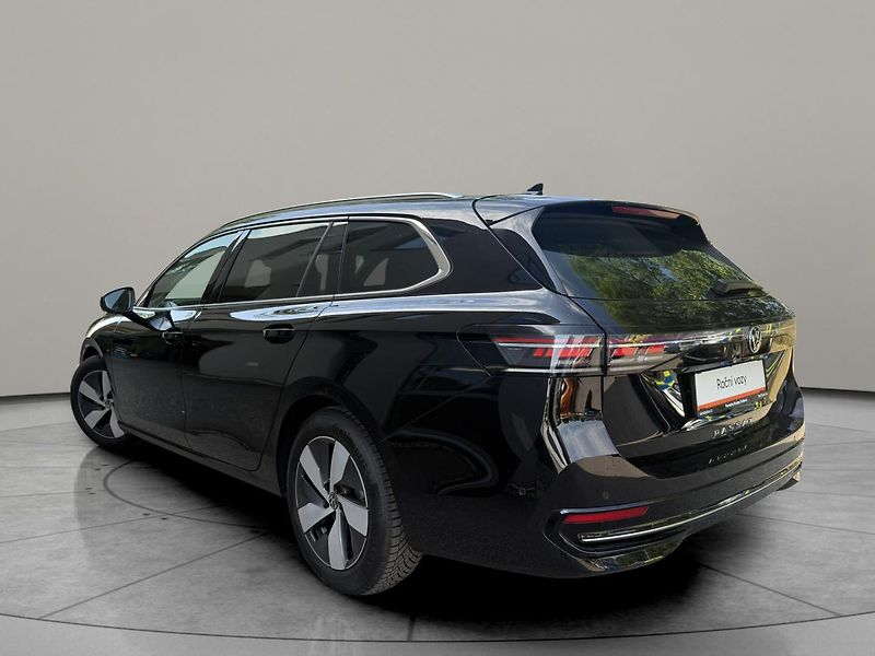 Volkswagen Passat Elegance 2.0 TDI 110 kW DSG Va - fotka 7 z 26