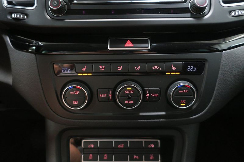 Volkswagen Sharan (2016) 2.0 TDI 135kW 4M Highline DSG - fotka 27 z 50