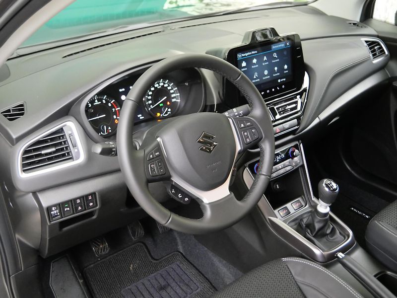 Suzuki SX4 S-Cross - fotka 5 z 24