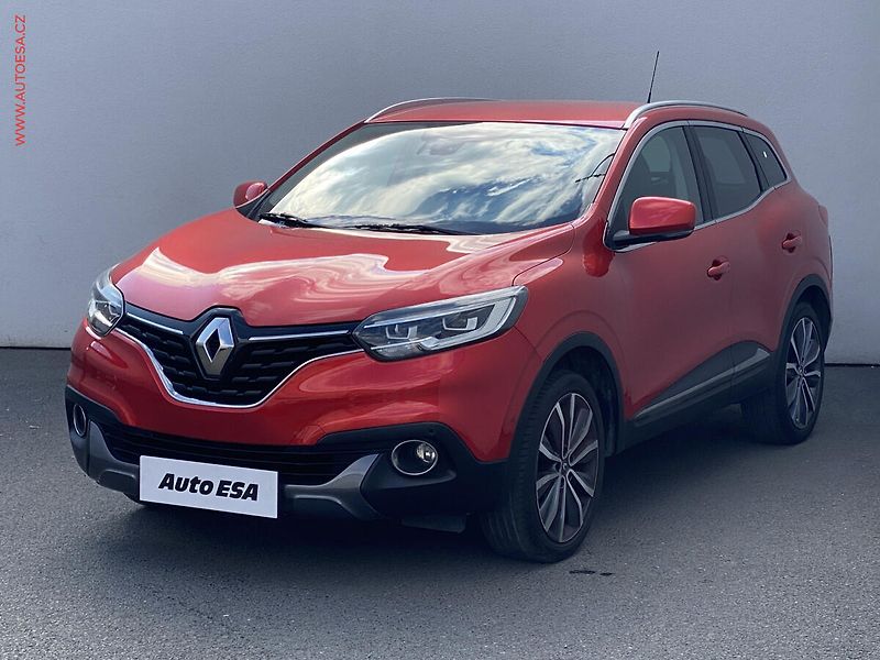Renault Kadjar (2016) 1.2 TCe, Intense, LED, TZ - fotka 3 z 17