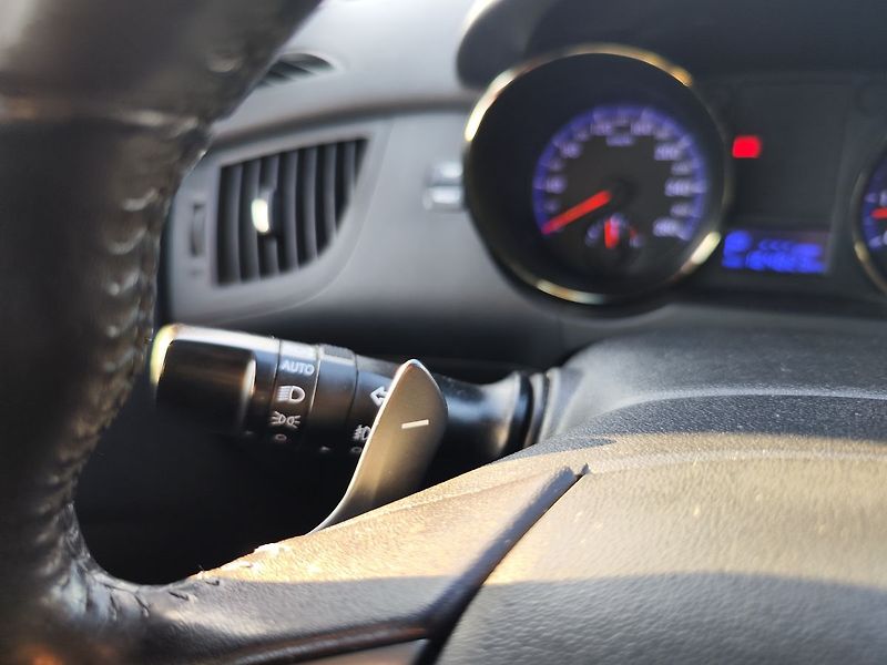 Hyundai Genesis 3.8 V6/223kW Coupe 6AT - fotka 22 z 35