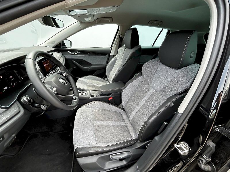 Škoda Octavia (2025) Combi 2.0 TDI 110kW DSG Top Se - fotka 24 z 34