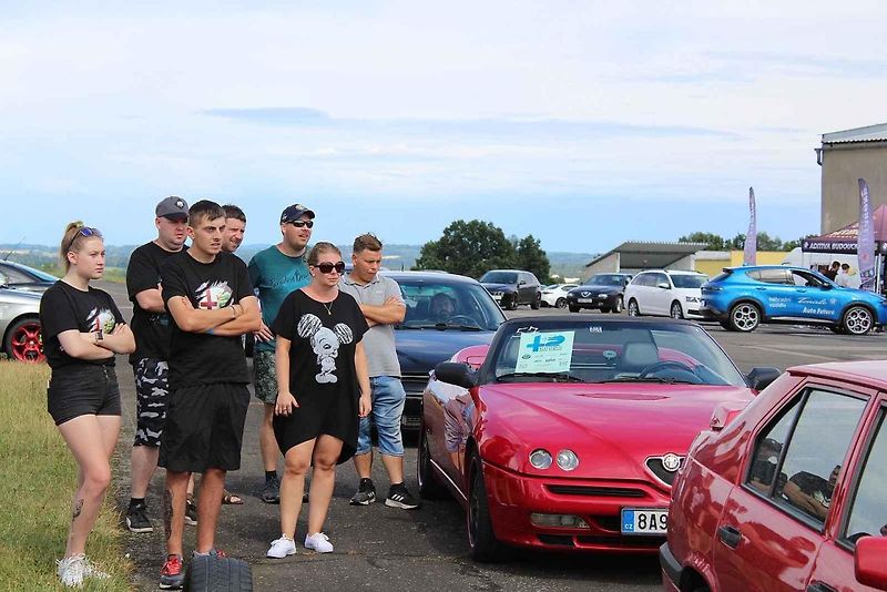 Nultý ročník srazu vozů Alfa Romeo v Jihočeském kraji.