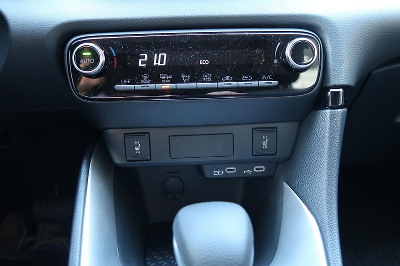 Mazda 2 Hybrid (2025) Mazda 1,5l 116k Center-line - fotka 21 z 22