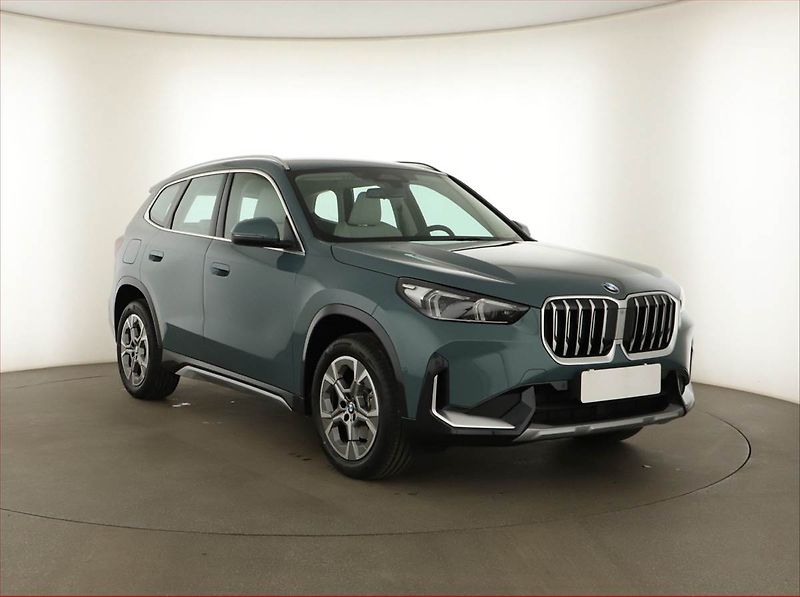 BMW X1 (2026) sDrive18i - fotka 1 z 20