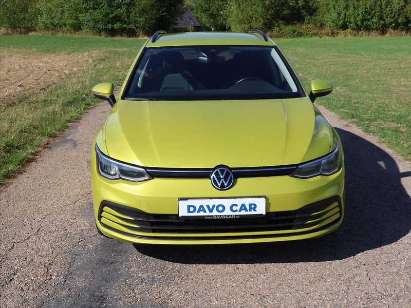 Volkswagen Golf 1,5 TSI 110kW CZ LED 1.Maj - fotka 3 z 24